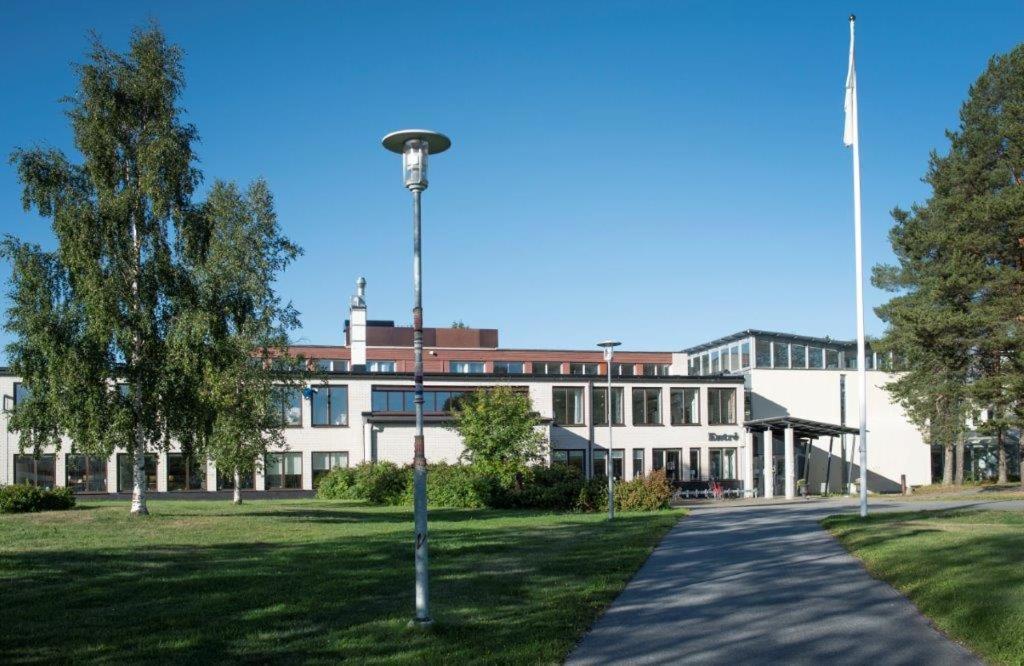 Sunderby Folkhoegskola Hotell & Konferens Luleå Exterior photo